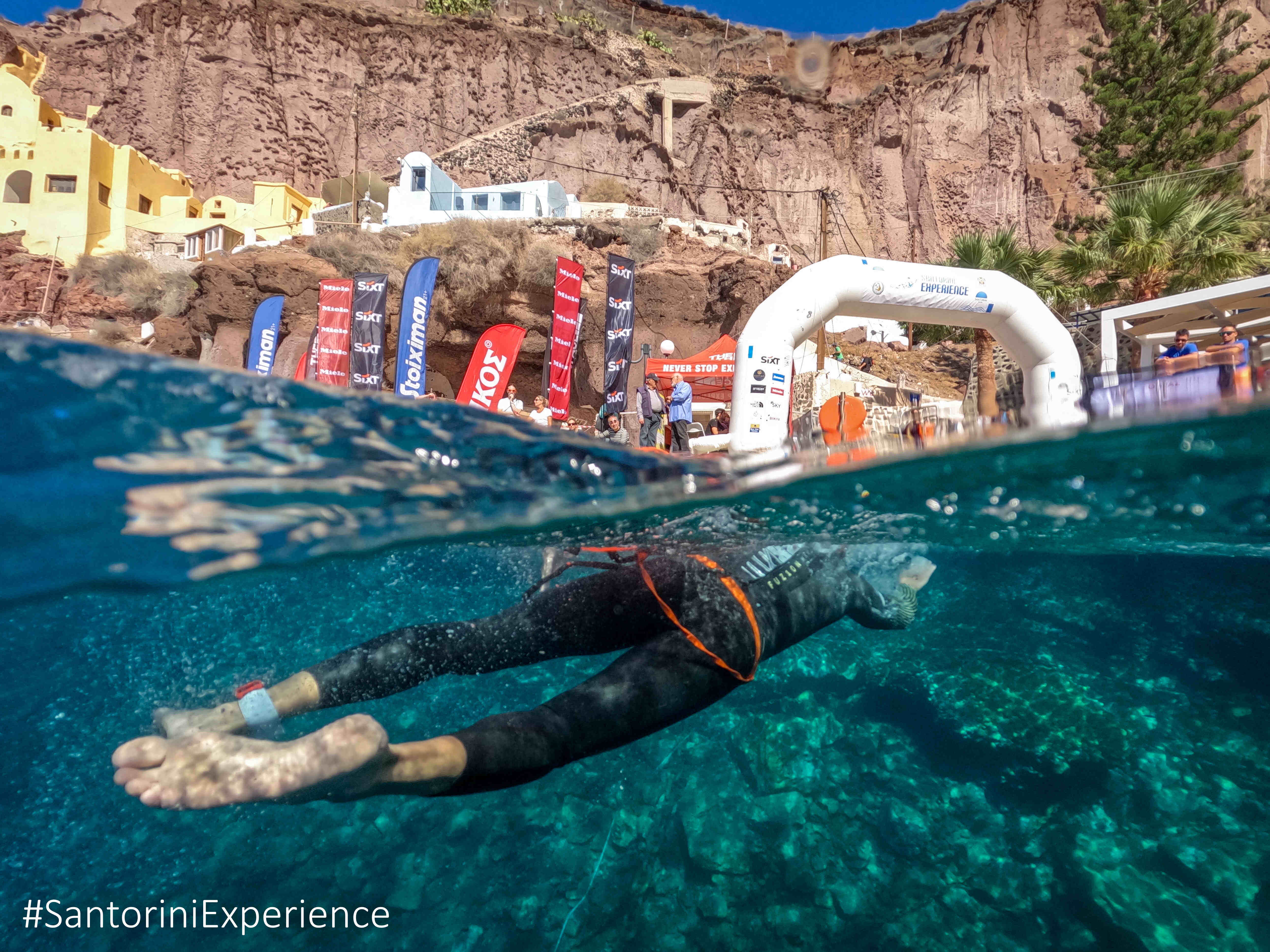 2 Elias.Lefas 2025.10.10 Santorini S616