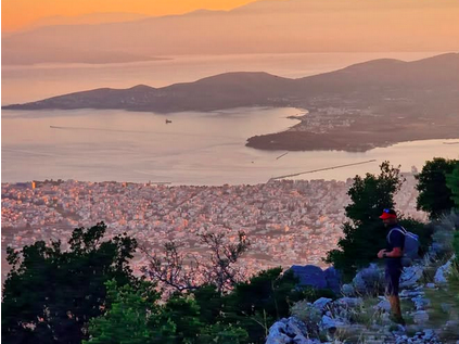 INSIDE Hiking Yoga Escape