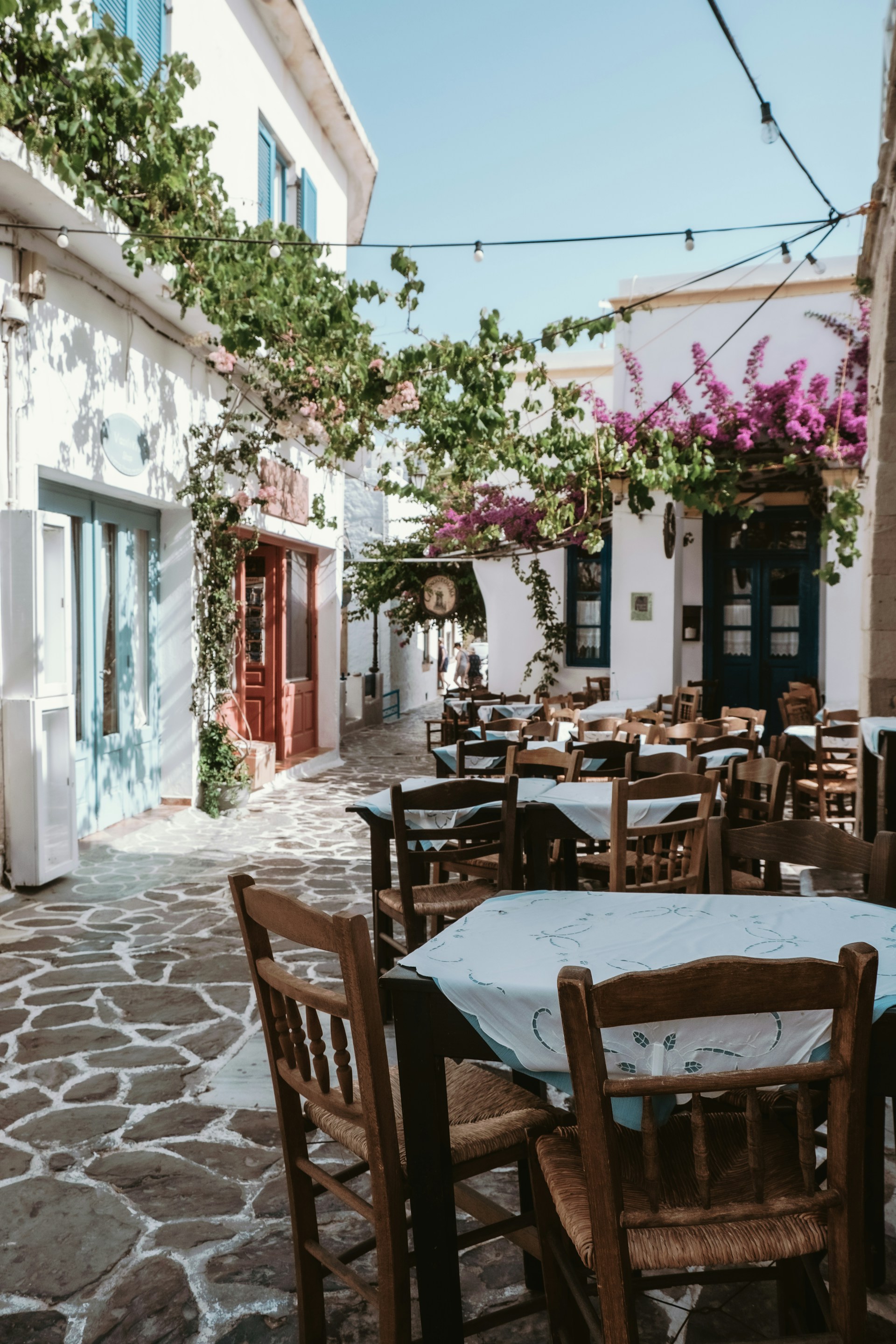 johnny africa 9MrpYYz5nUU unsplash