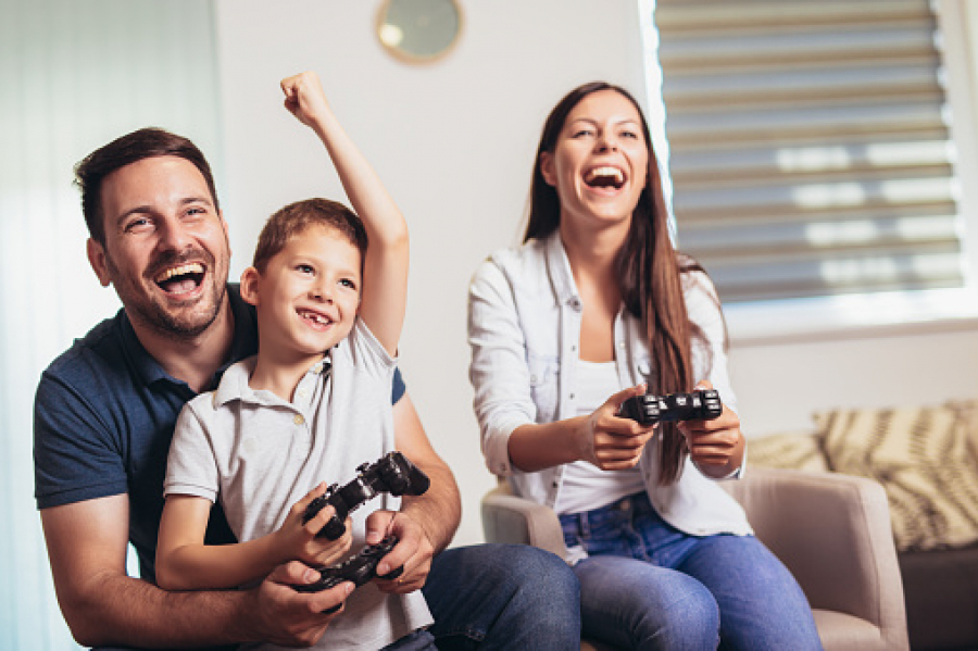 15 Surprising Benefits of Playing Video Games | Mental Floss